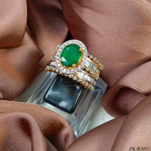 EMERALD RING