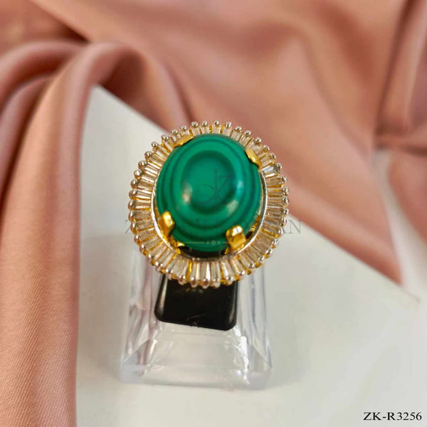 EMERALD RING