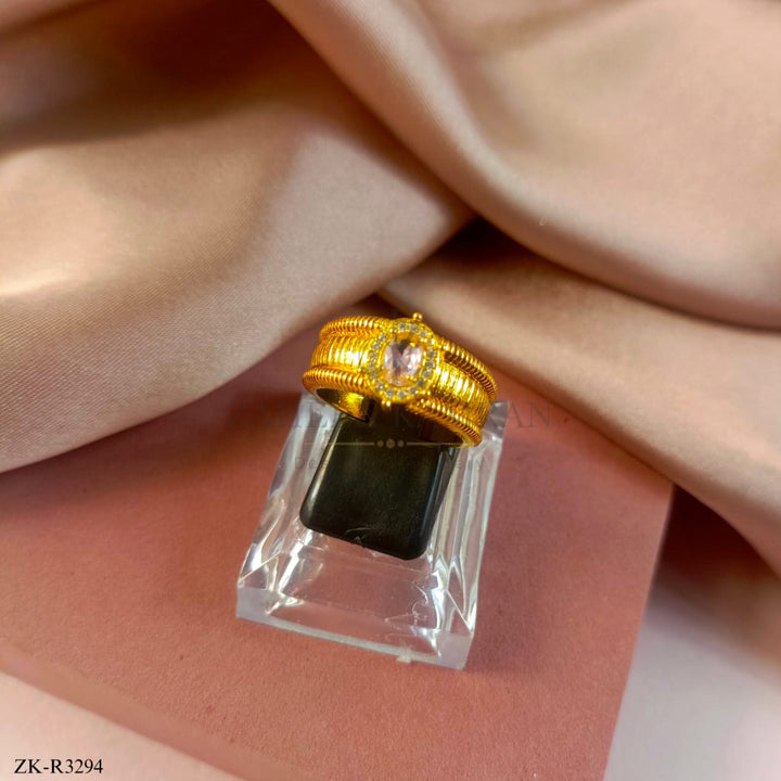 GOLDEN RING