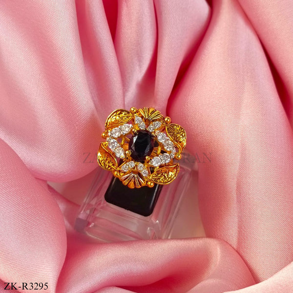 ZIRCONIAN RING