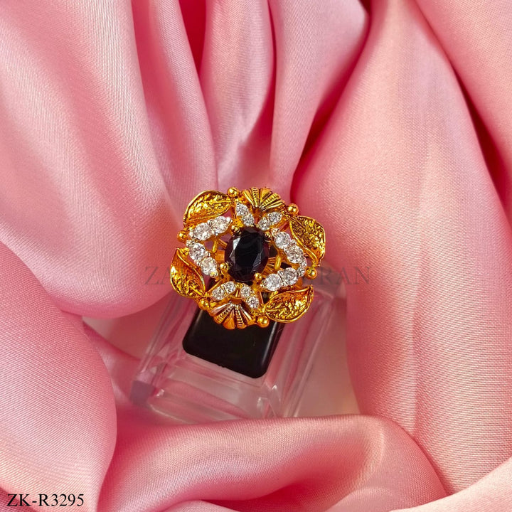 ZIRCONIAN RING