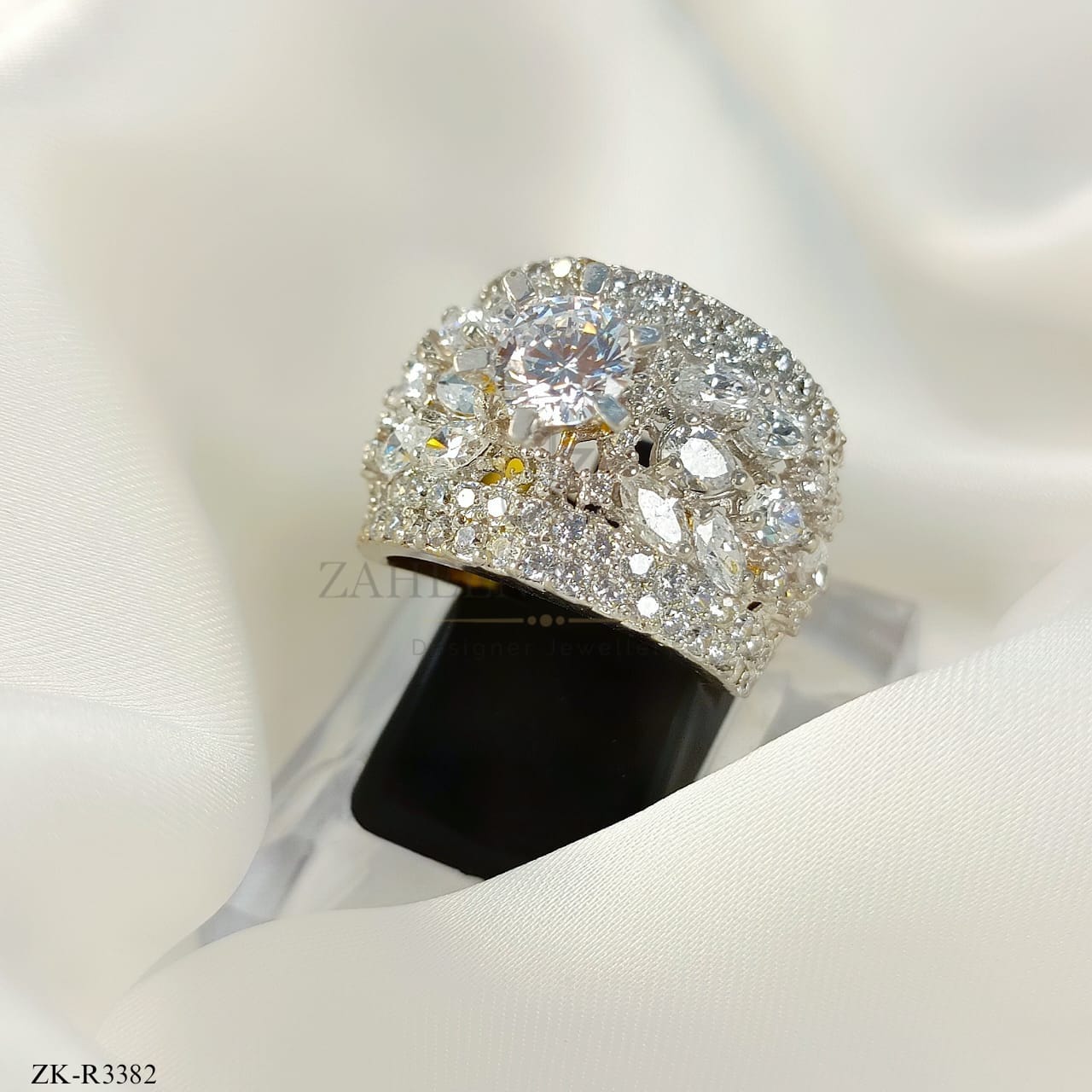 925 ZIRCONIAN RING